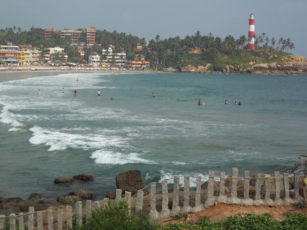 Maharaju Palace Kovalam Bagian luar foto