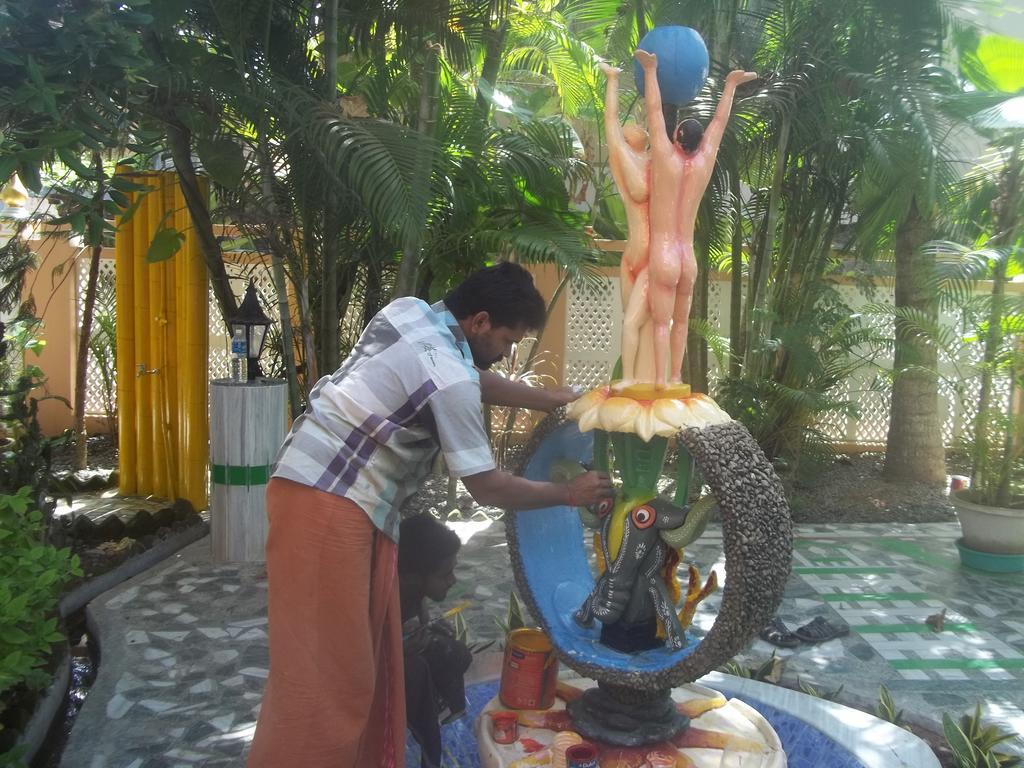 Maharaju Palace Kovalam Bagian luar foto